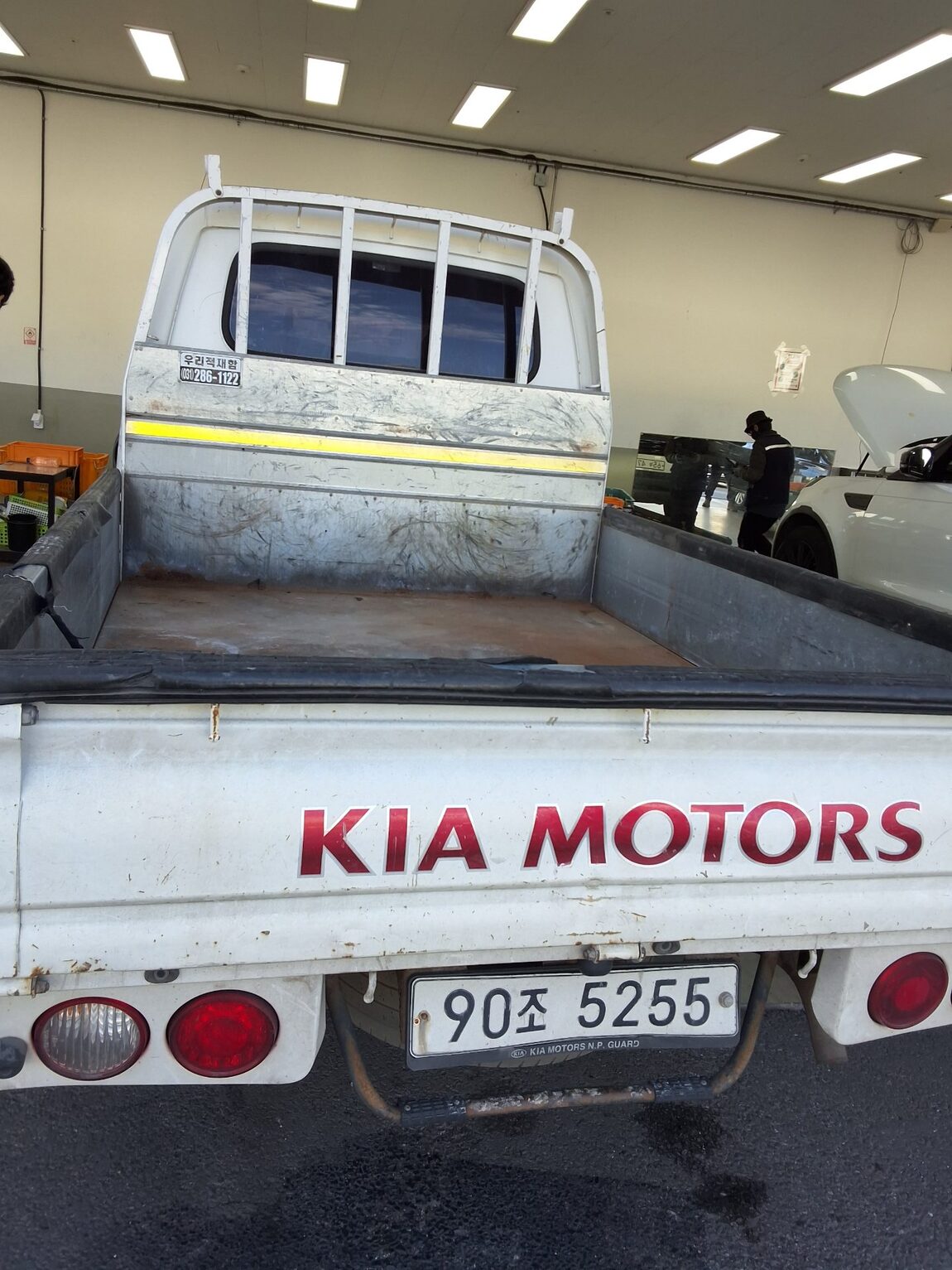 KIA BONGO III CARGO CRDi DOUBLE CAB EXTRA LONG WHEELBASE 2015 - zdjęcie 15