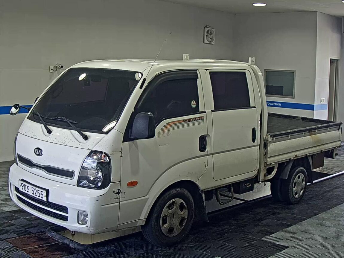KIA BONGO III CARGO CRDi DOUBLE CAB EXTRA LONG WHEELBASE 2015 - zdjęcie 2
