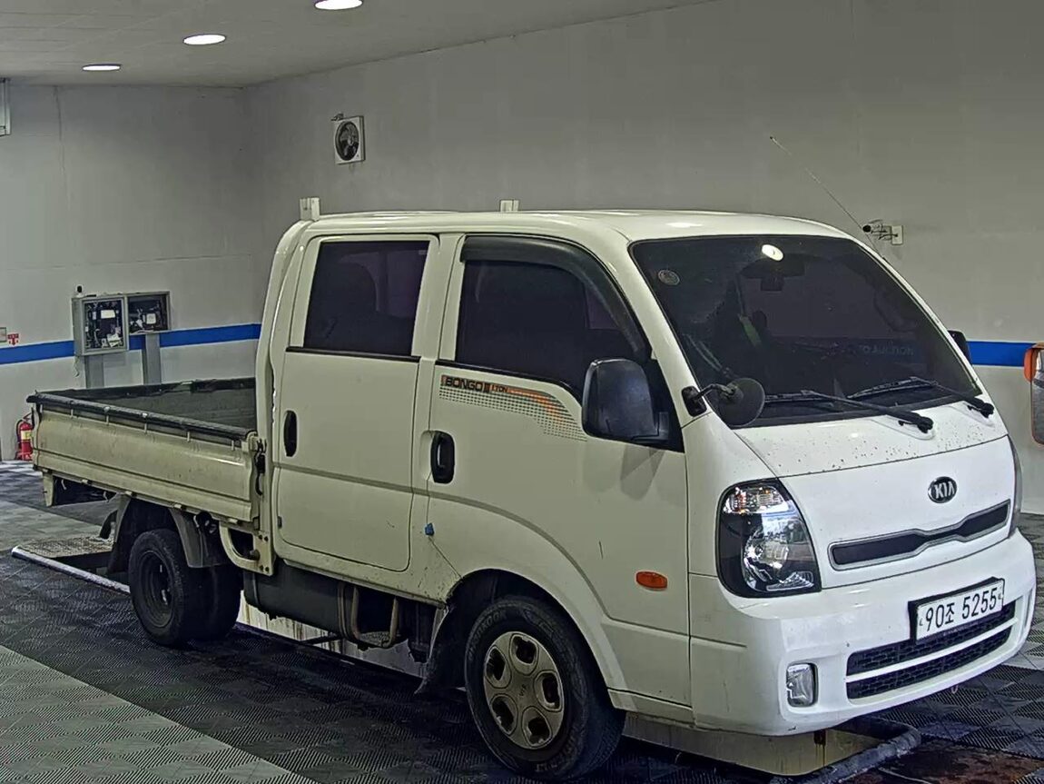 KIA BONGO III CARGO CRDi DOUBLE CAB EXTRA LONG WHEELBASE 2015 - zdjęcie 3