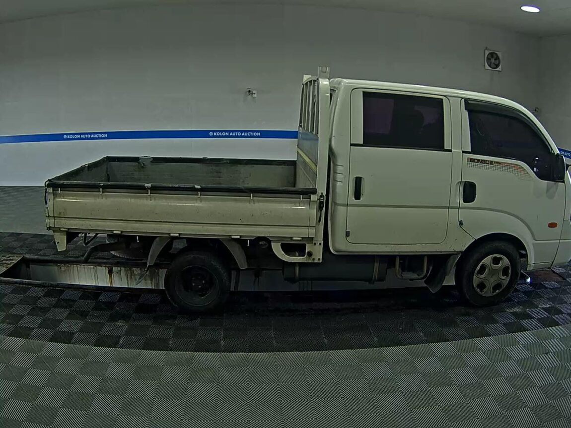 KIA BONGO III CARGO CRDi DOUBLE CAB EXTRA LONG WHEELBASE 2015 - zdjęcie 4