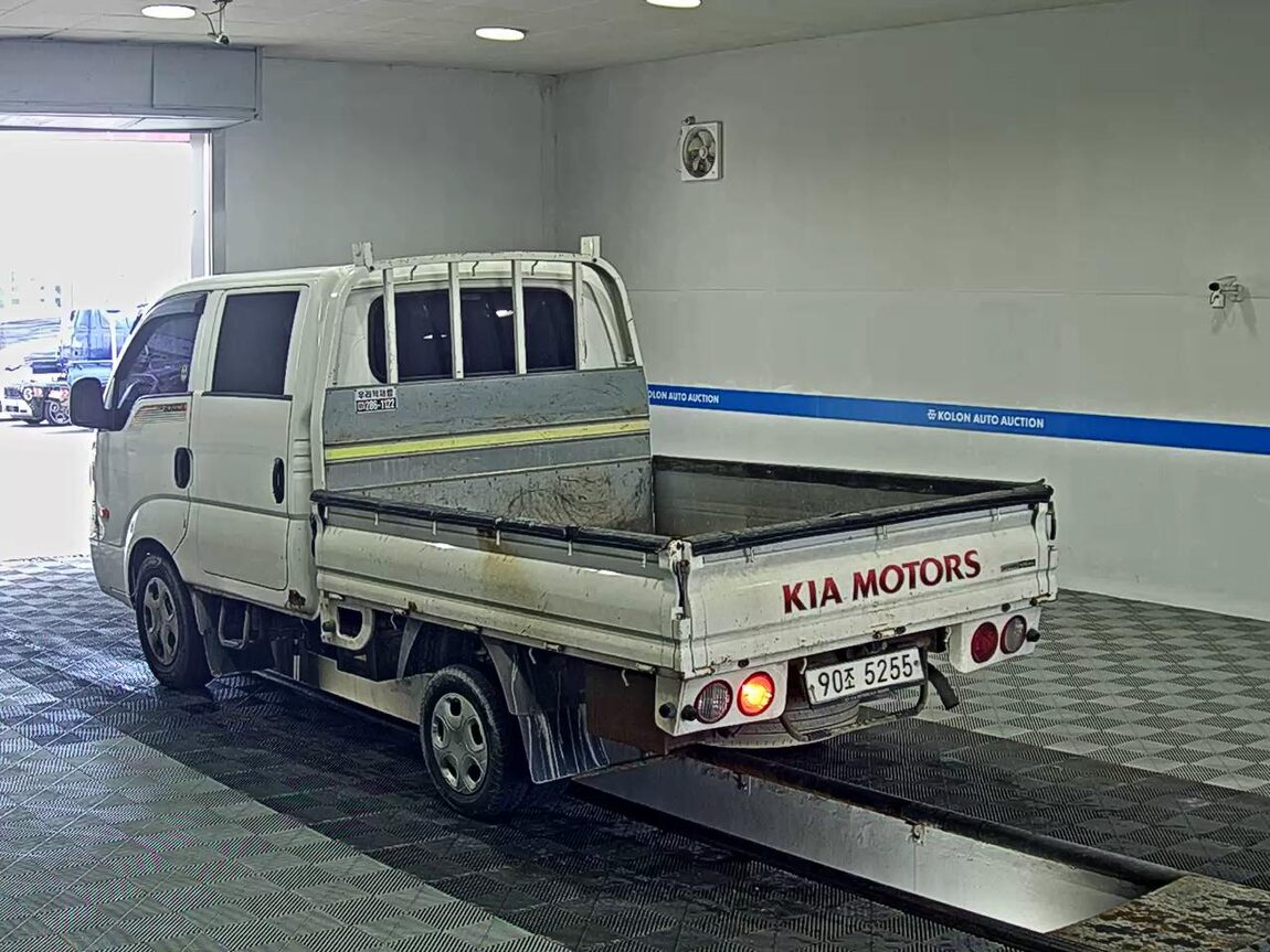 KIA BONGO III CARGO CRDi DOUBLE CAB EXTRA LONG WHEELBASE 2015 - zdjęcie 6
