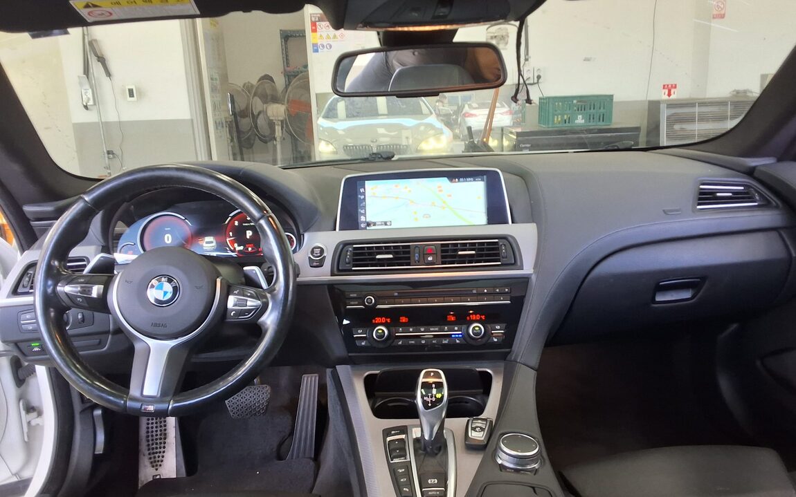 BMW 6 SERIES (3RD GEN) GRAN COUPE 640d xDRIVE M SPORT LCI 2017 - zdjęcie 11