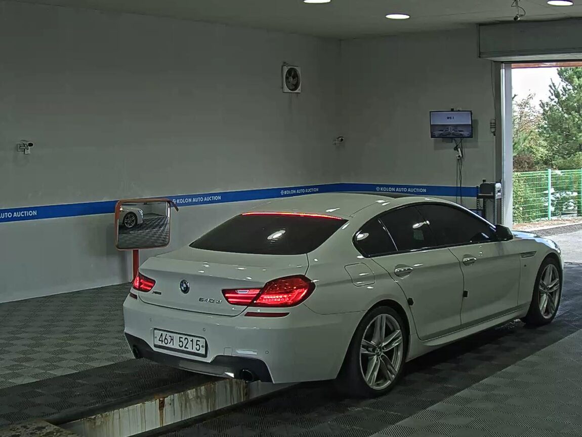 BMW 6 SERIES (3RD GEN) GRAN COUPE 640d xDRIVE M SPORT LCI 2017 - zdjęcie 5