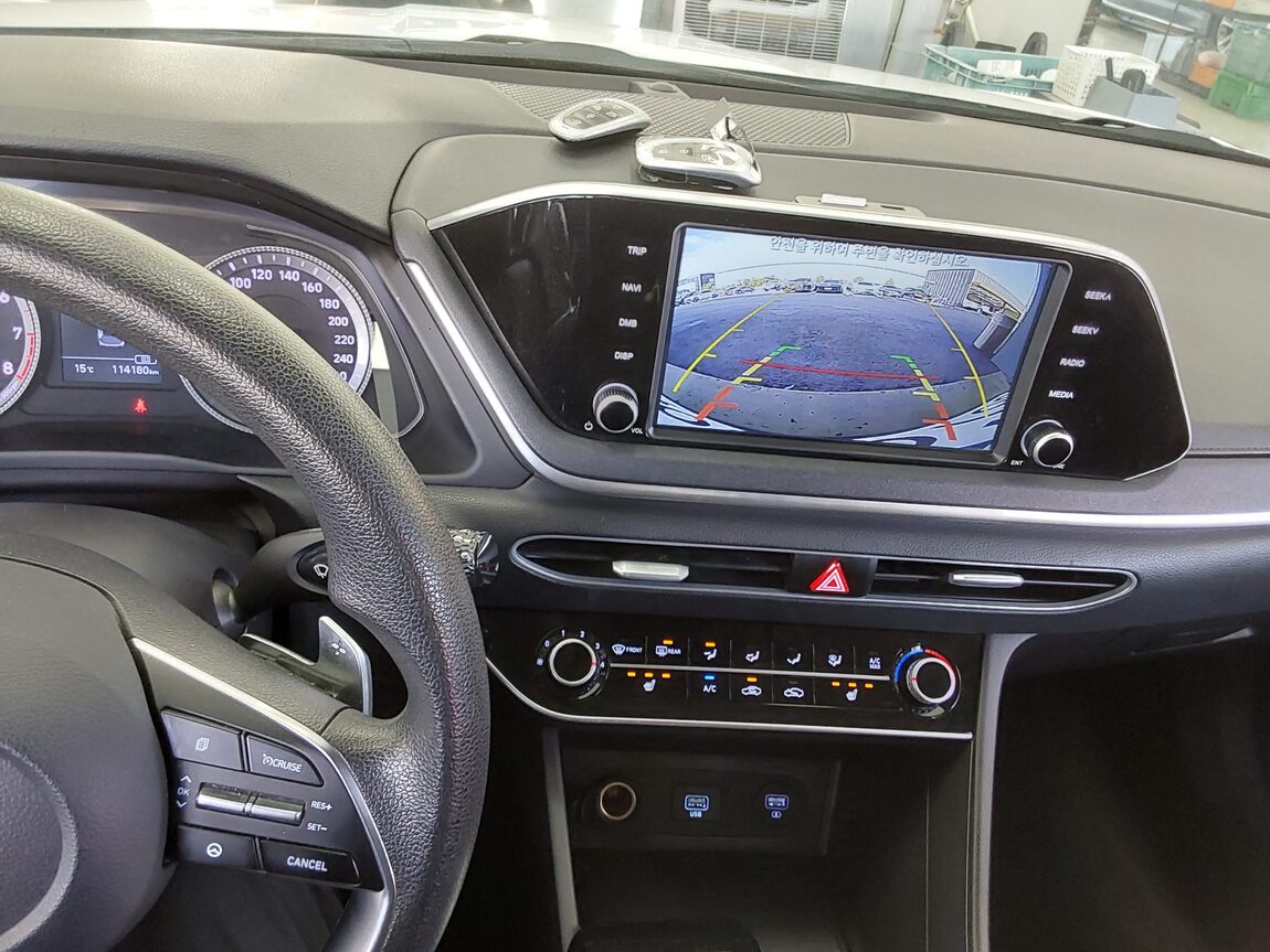 HYUNDAI SONATA (DN8) L2.0 RENTAL CAR STYLE 2021 - zdjęcie 17