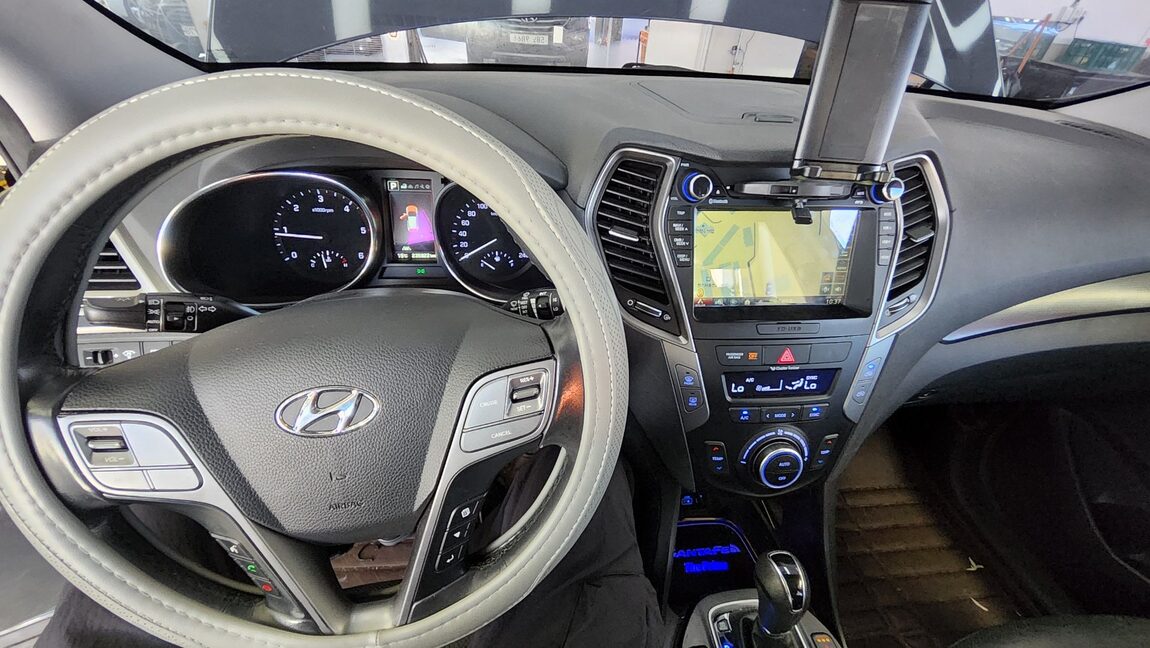 HYUNDAI SANTA FE THE PRIME DIESEL R2.0 2WD EXCLUSIVE 2016 - zdjęcie 18