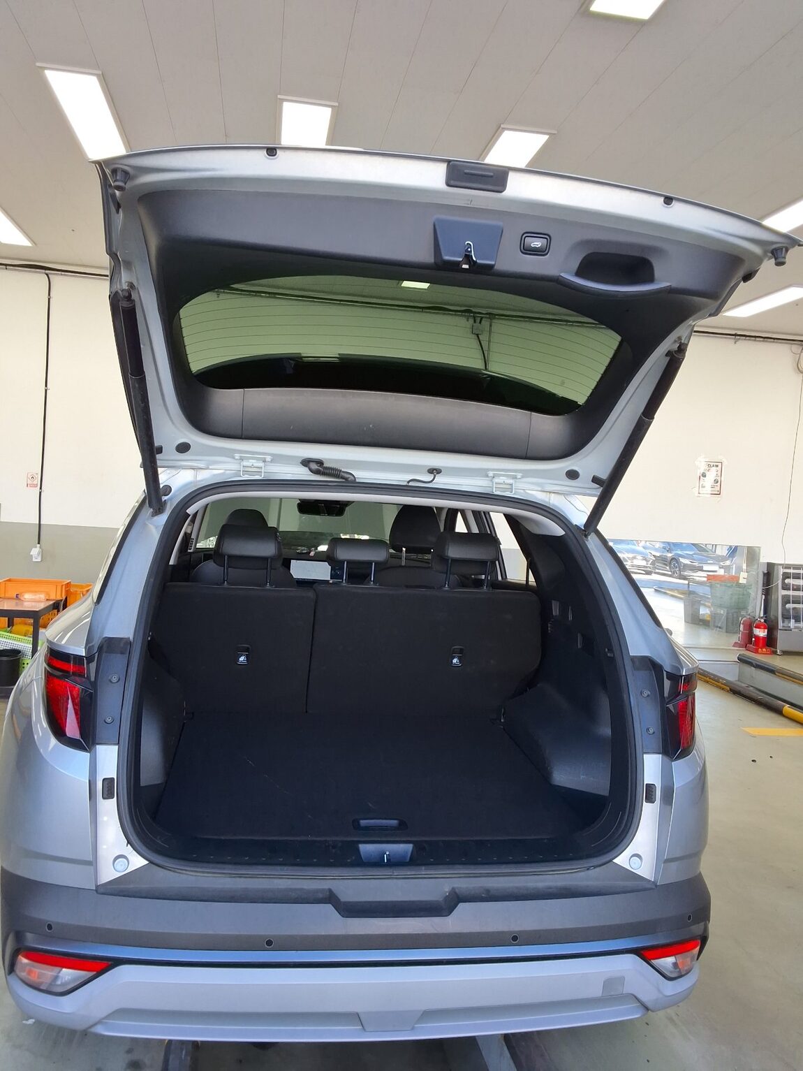 HYUNDAI THE NEW TUCSON HYBRID 1.6 HEV 4WD PREMIUM 2024 - zdjęcie 15