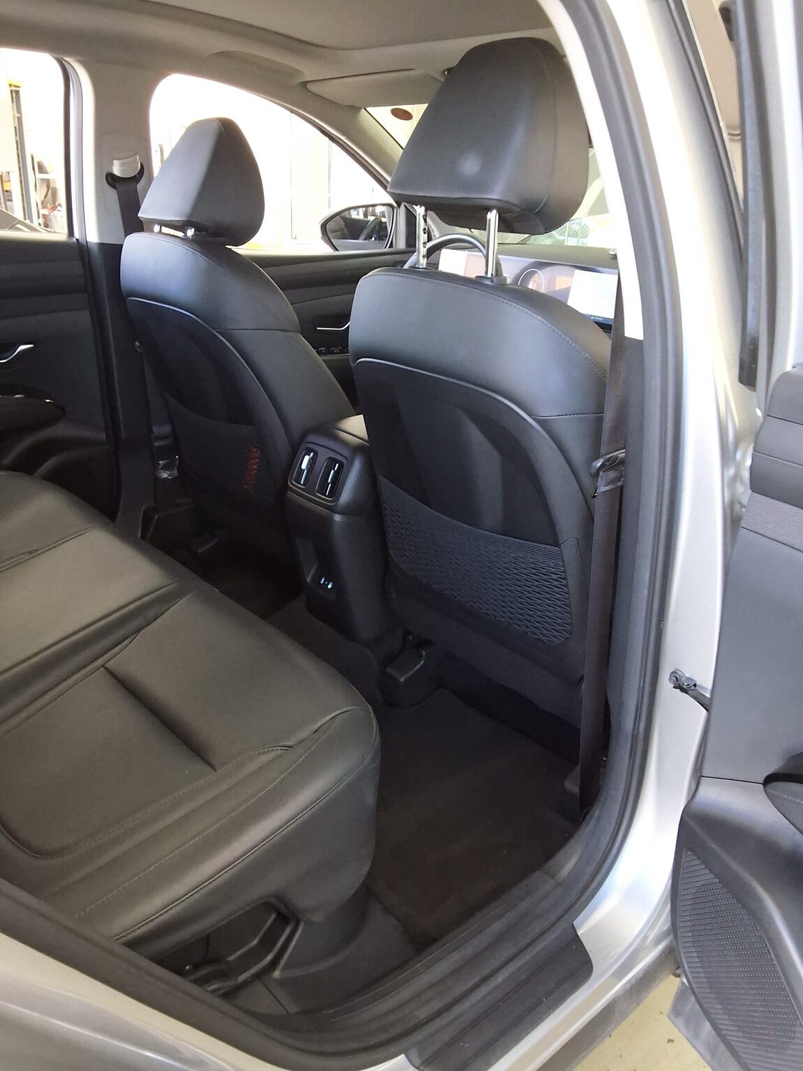 HYUNDAI THE NEW TUCSON HYBRID 1.6 HEV 4WD PREMIUM 2024 - zdjęcie 13