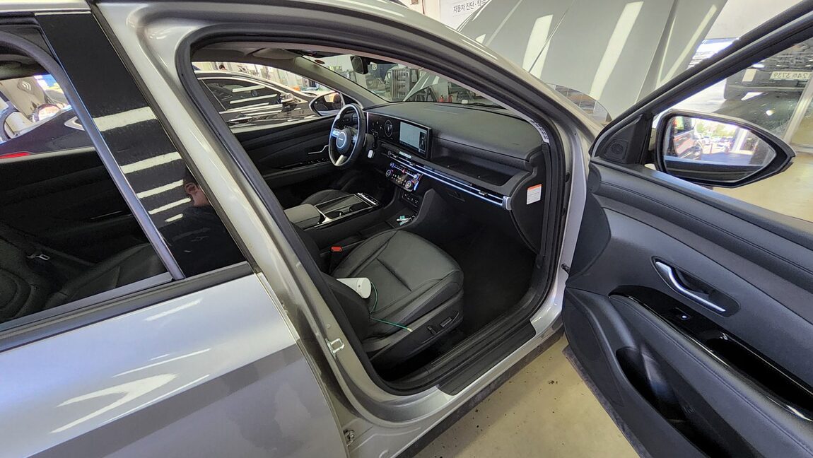 HYUNDAI THE NEW TUCSON HYBRID 1.6 HEV 4WD PREMIUM 2024 - zdjęcie 14