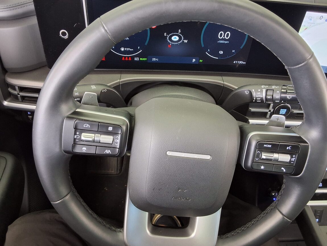 HYUNDAI THE ALL NEW SANTA FE HYBRID 1.6 HEV AWD PRESTIGE 2025 - zdjęcie 17