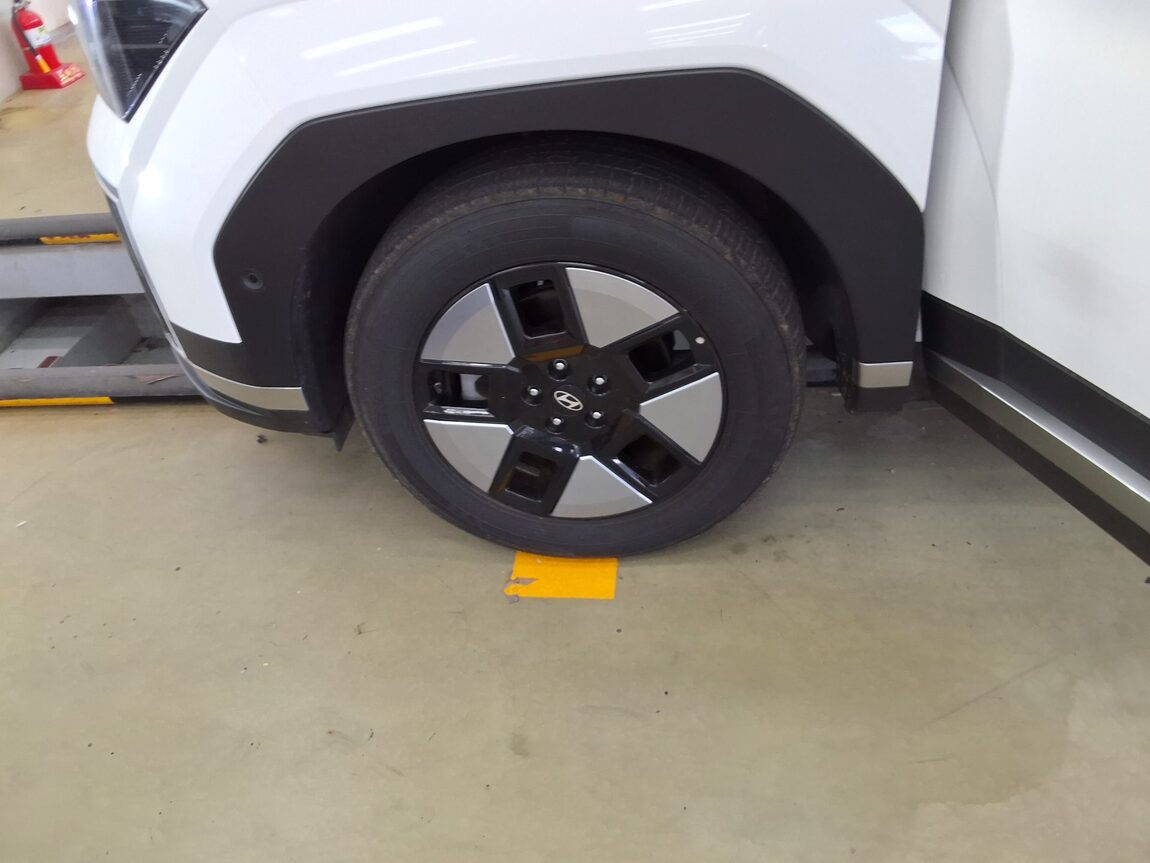 HYUNDAI THE ALL NEW SANTA FE HYBRID 1.6 HEV AWD PRESTIGE 2025 - zdjęcie 23