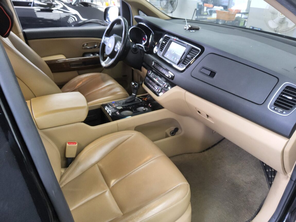KIA ALL NEW CARNIVAL HI-LIMOUSINE DIESEL 9-SEATER NOBLESSE 2016 - zdjęcie 14