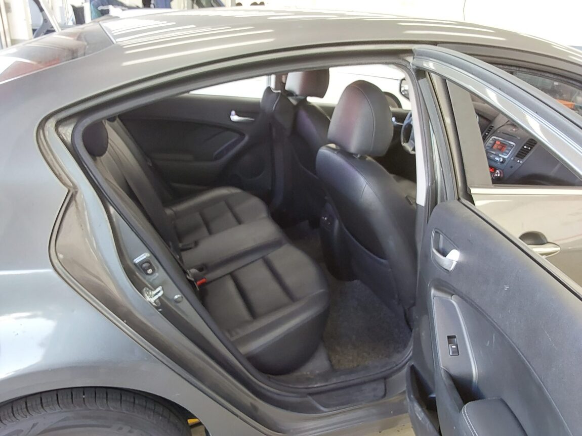 KIA K3 1.6 GDI LUXURY 2015 - zdjęcie 13
