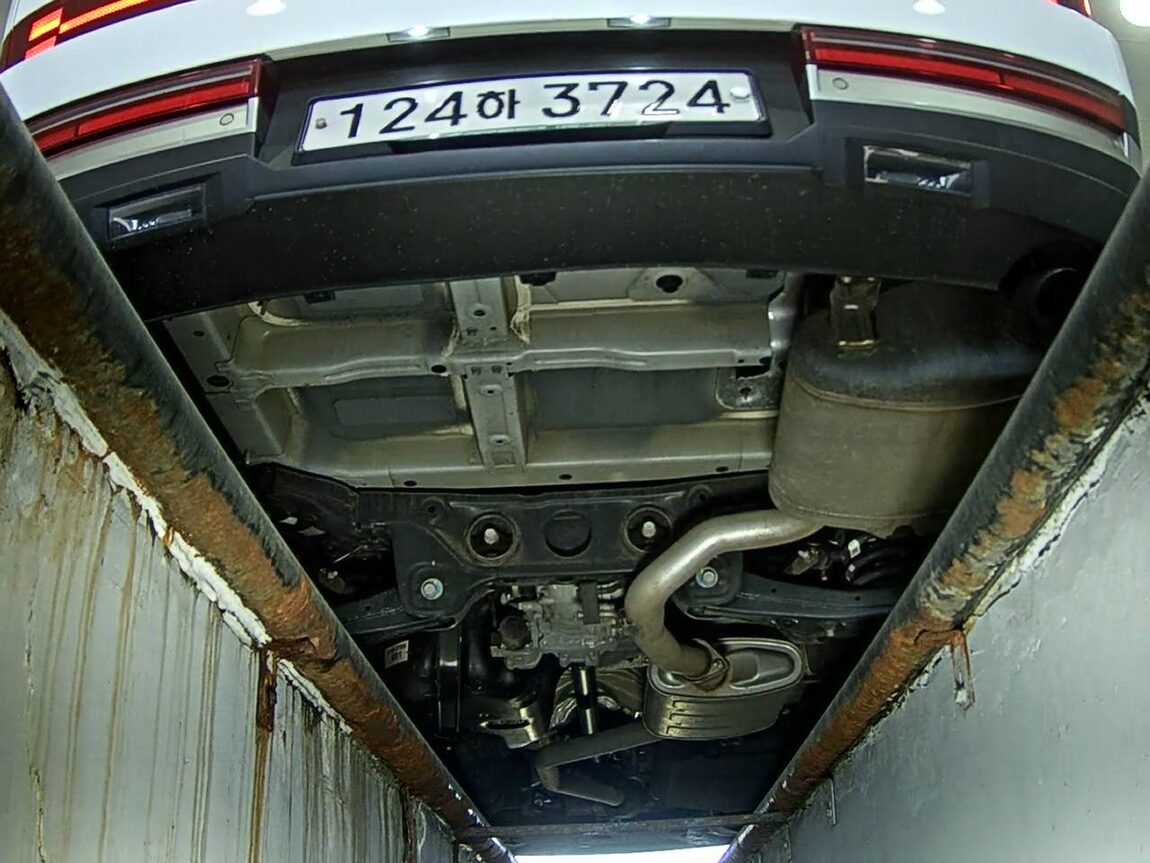 HYUNDAI THE ALL NEW SANTA FE HYBRID 1.6 HEV AWD PRESTIGE 2025 - zdjęcie 8