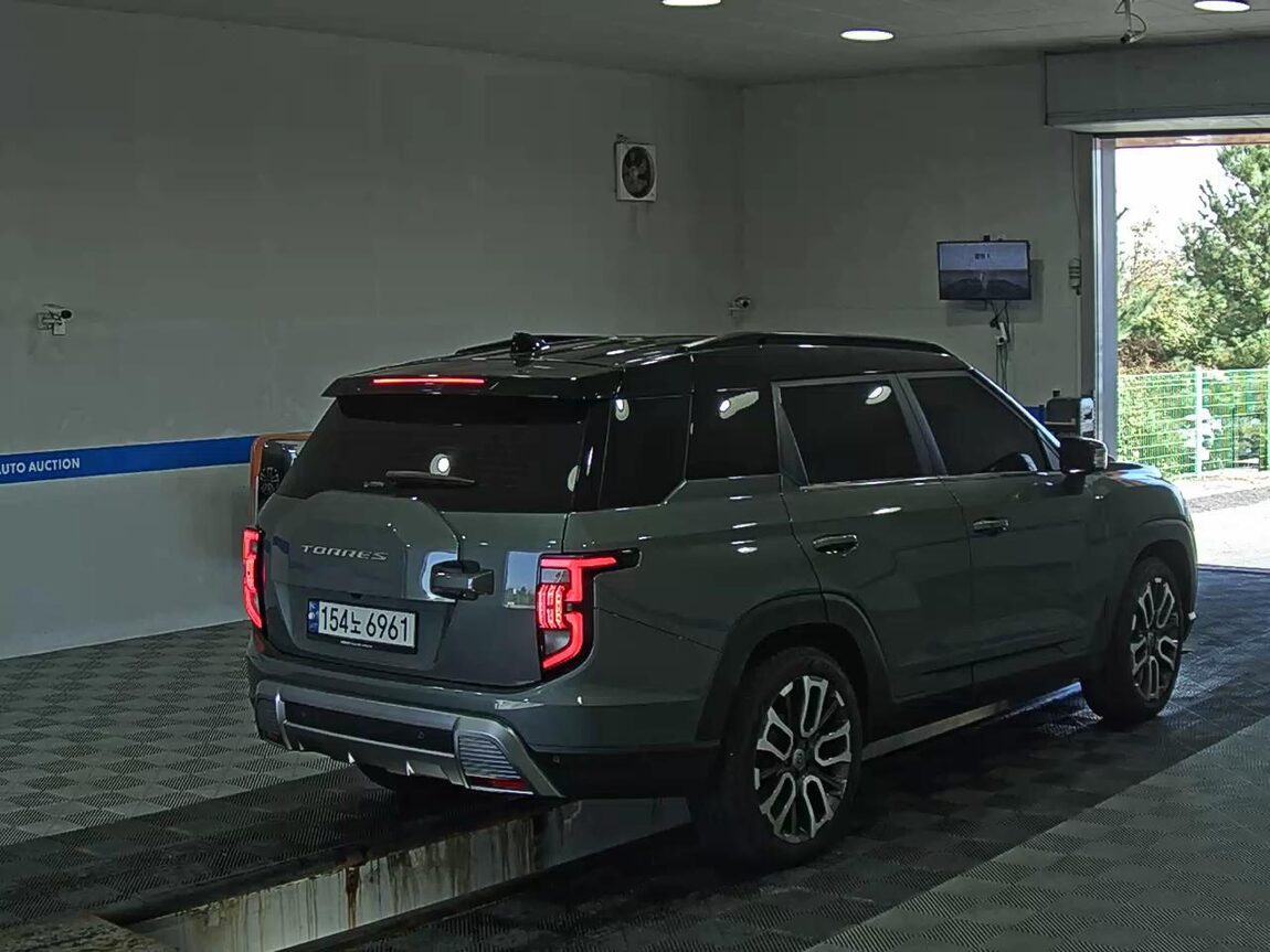 KG MOBILITY (SSANGYONG) TORRES 1.5 GDI-T 2WD T7 2023 - zdjęcie 5