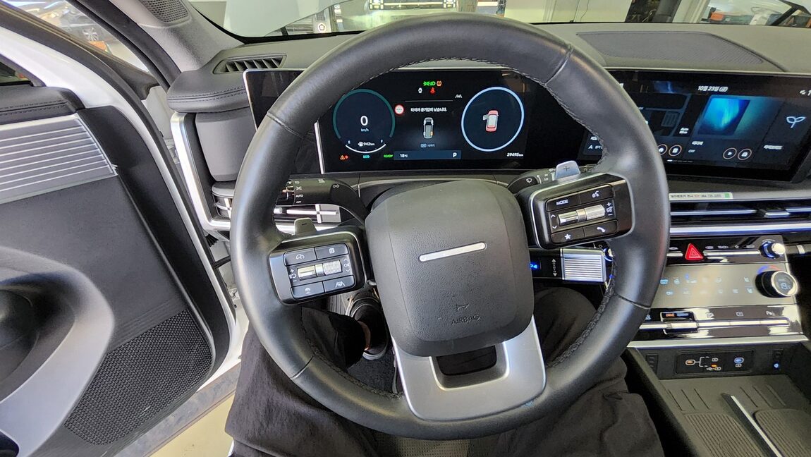 HYUNDAI THE ALL NEW SANTA FE HYBRID 1.6 HEV AWD PRESTIGE 2025 - zdjęcie 17