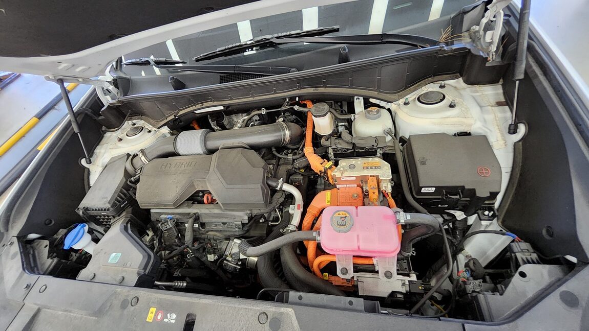 HYUNDAI THE ALL NEW SANTA FE HYBRID 1.6 HEV AWD PRESTIGE 2025 - zdjęcie 22