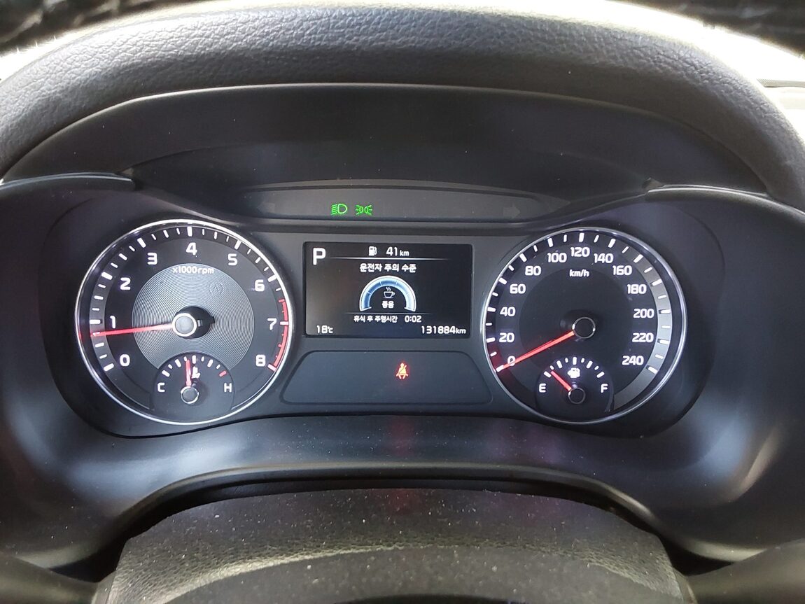 KIA THE NEW K3 1.6 GASOLINE PRESTIGE 2023 - zdjęcie 9