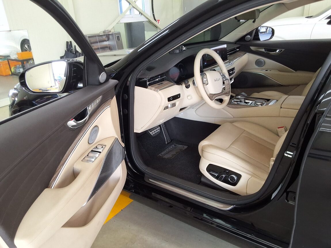KIA THE NEW K9 (RJ) 3.8 GASOLINE AWD PLATINUM BEST SELECTION I 2025 - zdjęcie 11