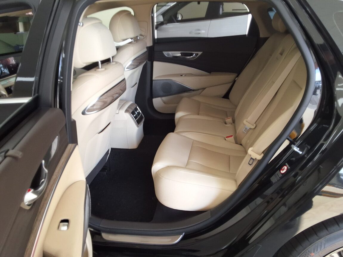 KIA THE NEW K9 (RJ) 3.8 GASOLINE AWD PLATINUM BEST SELECTION I 2025 - zdjęcie 13