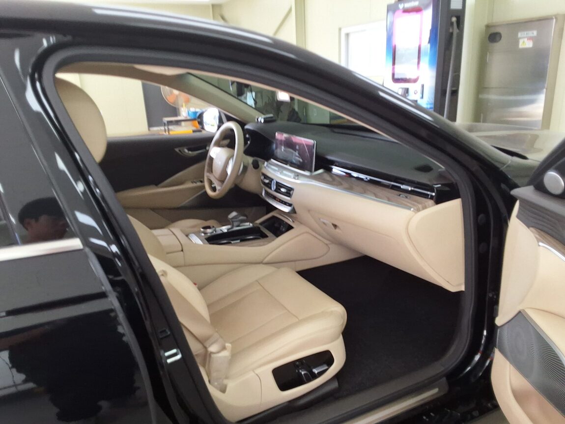 KIA THE NEW K9 (RJ) 3.8 GASOLINE AWD PLATINUM BEST SELECTION I 2025 - zdjęcie 15