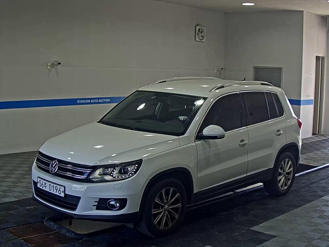 VOLKSWAGEN TIGUAN 2.0 TDI BLUEMOTION 2016 - zdjęcie 2