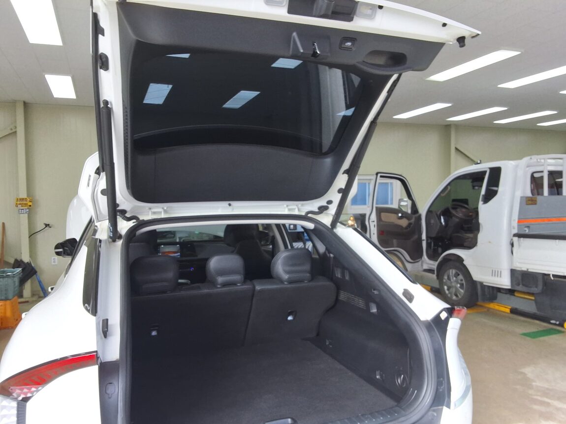 KIA EV6 LONG RANGE 2WD AIR 2023 - zdjęcie 16