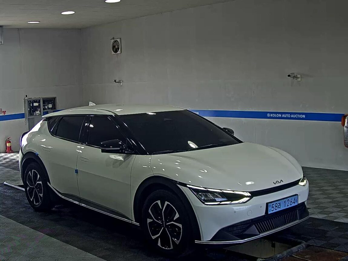 KIA EV6 LONG RANGE 2WD AIR 2023 - zdjęcie 3