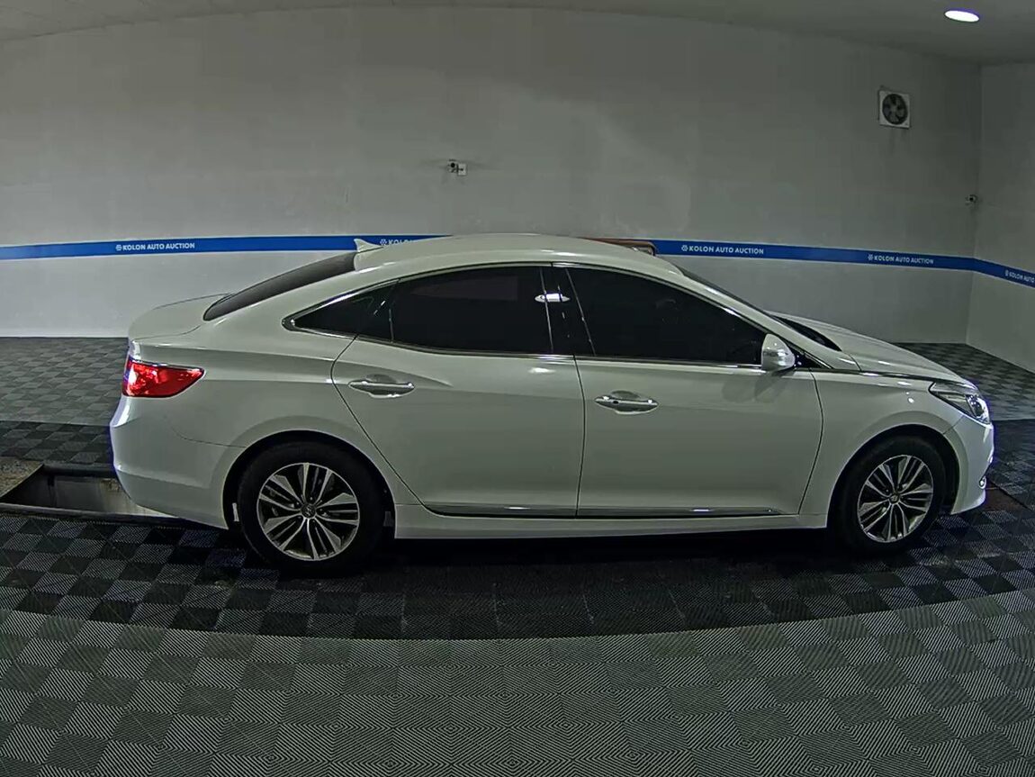 HYUNDAI GRANDEUR HG LPI TAXI DELUXE TYPE 2016 - zdjęcie 4