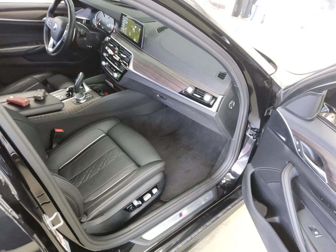 BMW 5 SERIES (7TH GEN) 530i M SPORT PACK PLUS 2017 - zdjęcie 14