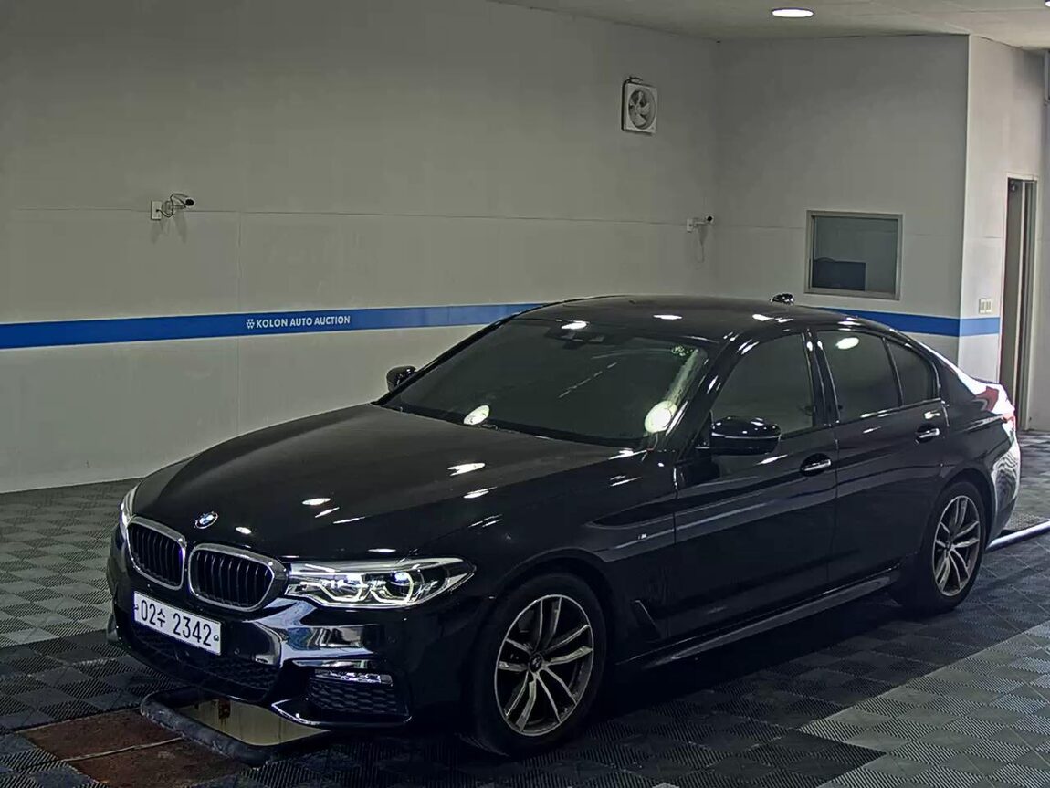 BMW 5 SERIES (7TH GEN) 530i M SPORT PACK PLUS 2017 - zdjęcie 2