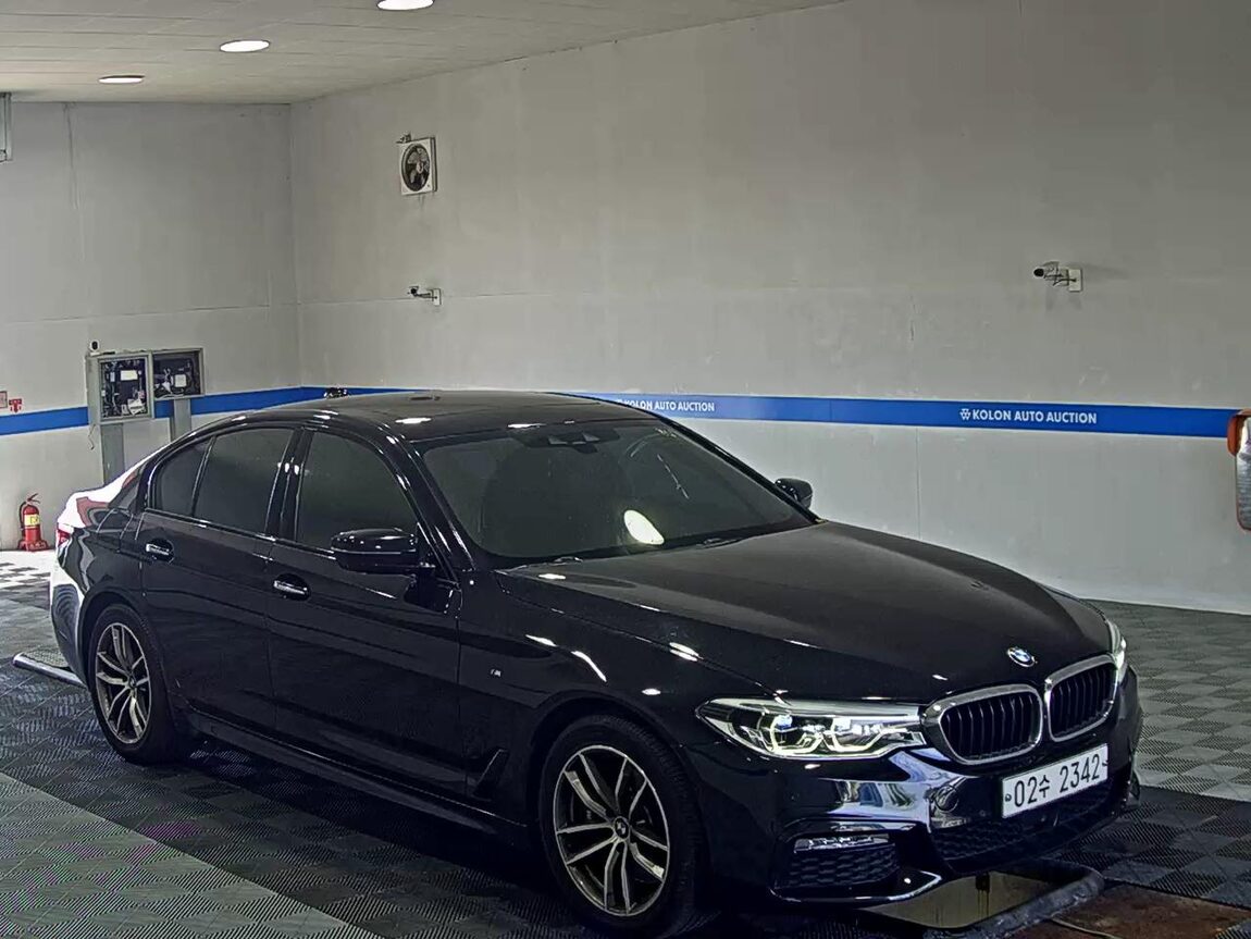 BMW 5 SERIES (7TH GEN) 530i M SPORT PACK PLUS 2017 - zdjęcie 3