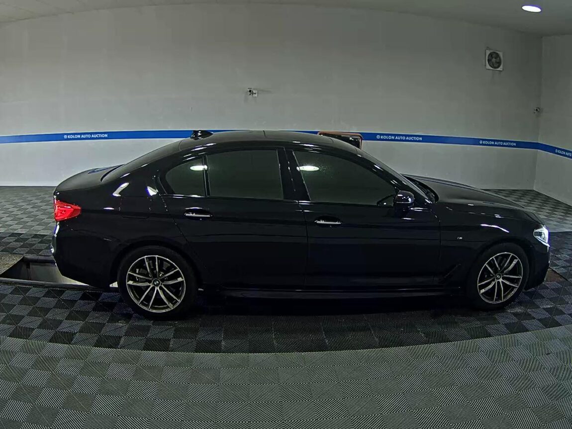 BMW 5 SERIES (7TH GEN) 530i M SPORT PACK PLUS 2017 - zdjęcie 4