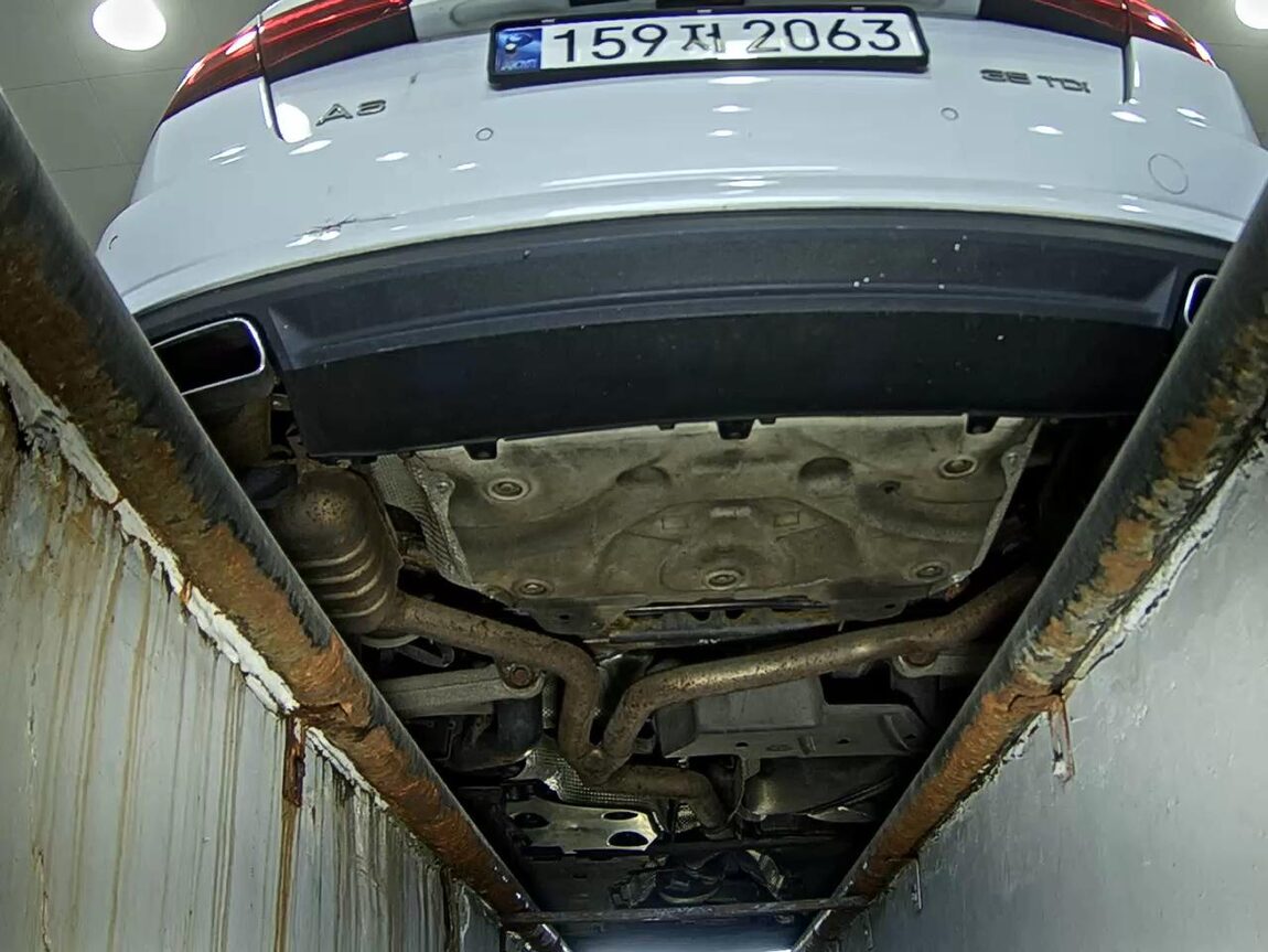 AUDI A6 (4TH GEN) 35 TDI PREMIUM 2016 - zdjęcie 8