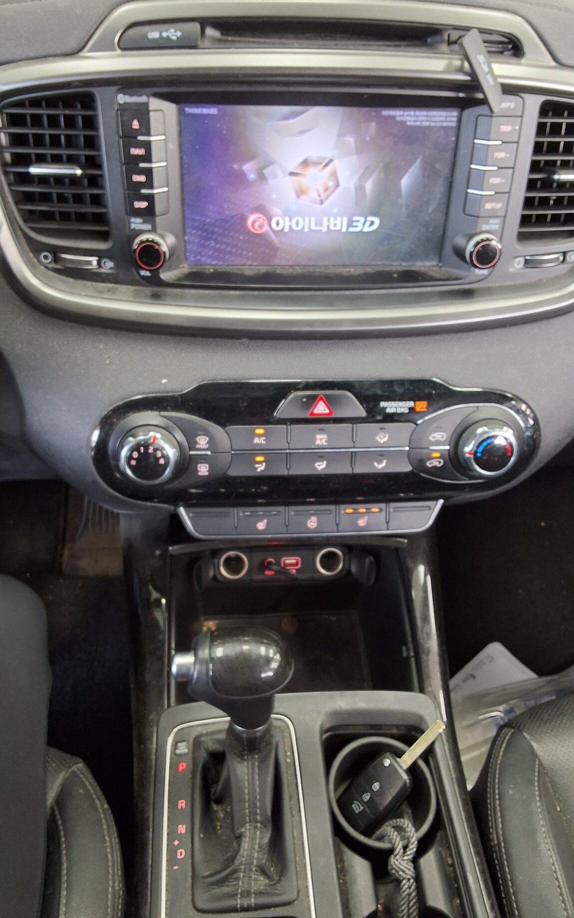 KIA ALL NEW SORENTO R2.0 2WD LUXURY 2017 - zdjęcie 18
