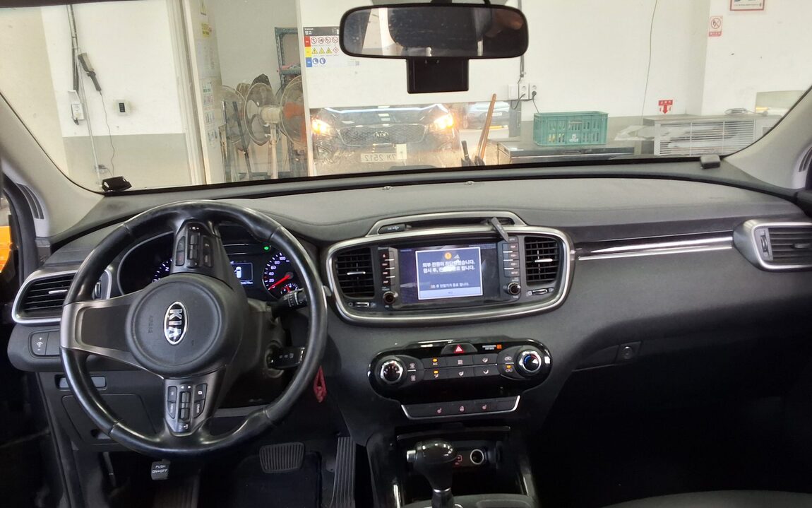 KIA ALL NEW SORENTO R2.0 2WD LUXURY 2017 - zdjęcie 11