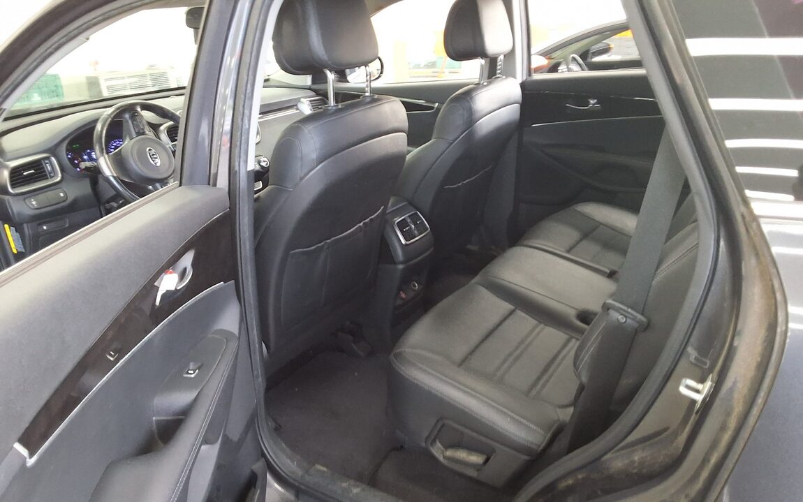 KIA ALL NEW SORENTO R2.0 2WD LUXURY 2017 - zdjęcie 12