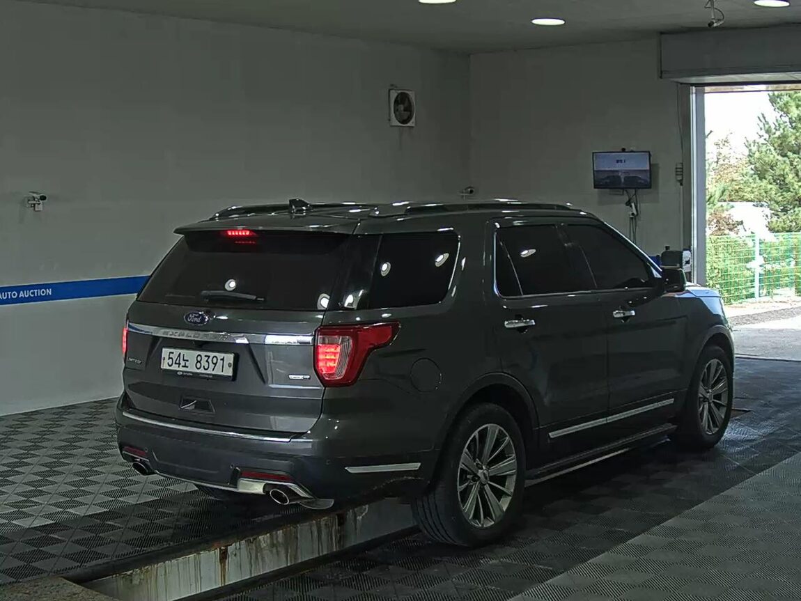 FORD EXPLORER (5TH GEN) 2.3 AWD LIMITED 2018 - zdjęcie 5