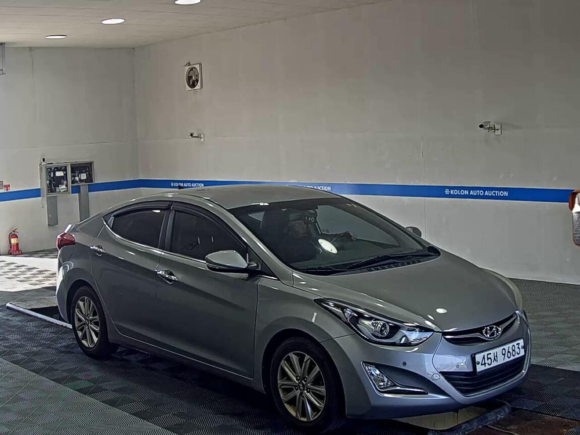 HYUNDAI THE NEW AVANTE MD 1.6 GDi MODERN 2015 - zdjęcie 3