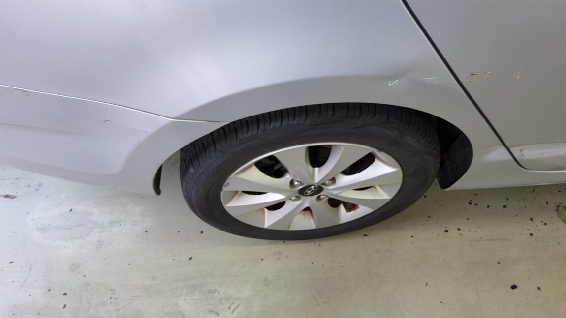 HYUNDAI NEW ACCENT 1.4 VVT MODERN 2015 - zdjęcie 25