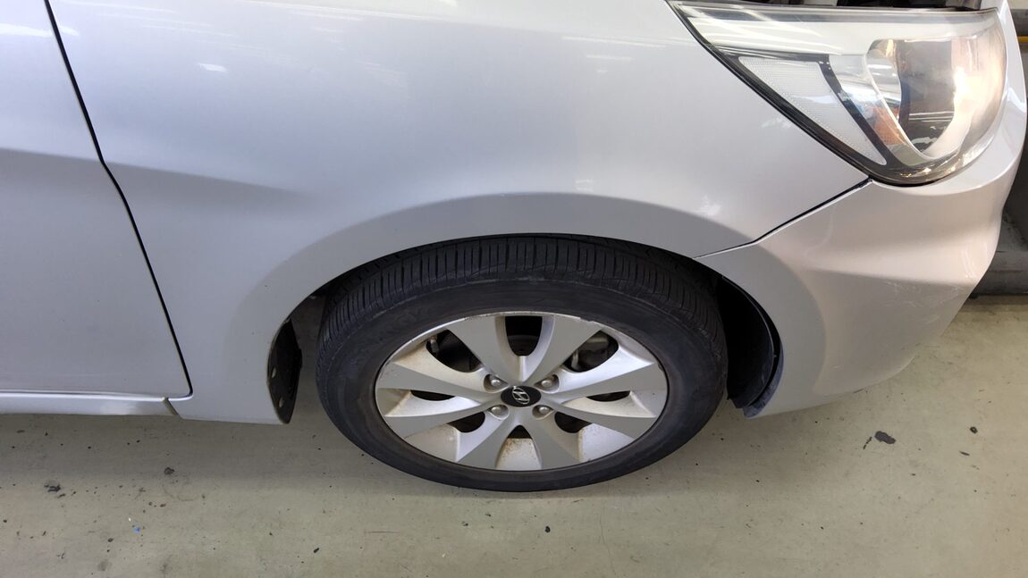 HYUNDAI NEW ACCENT 1.4 VVT MODERN 2015 - zdjęcie 24
