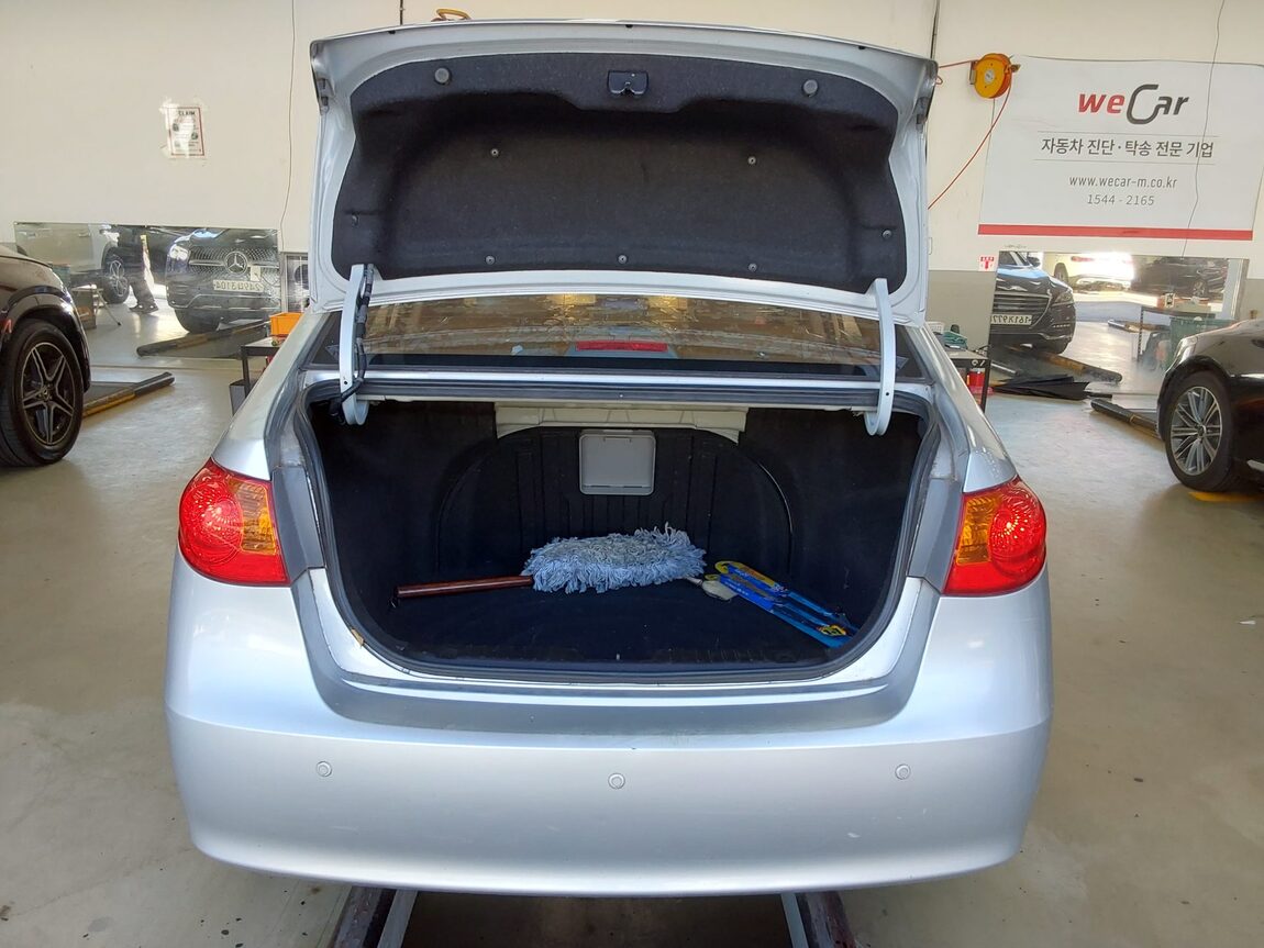 HYUNDAI AVANTE HD 1.6 VVT S16 LUXURY 2008 - zdjęcie 15