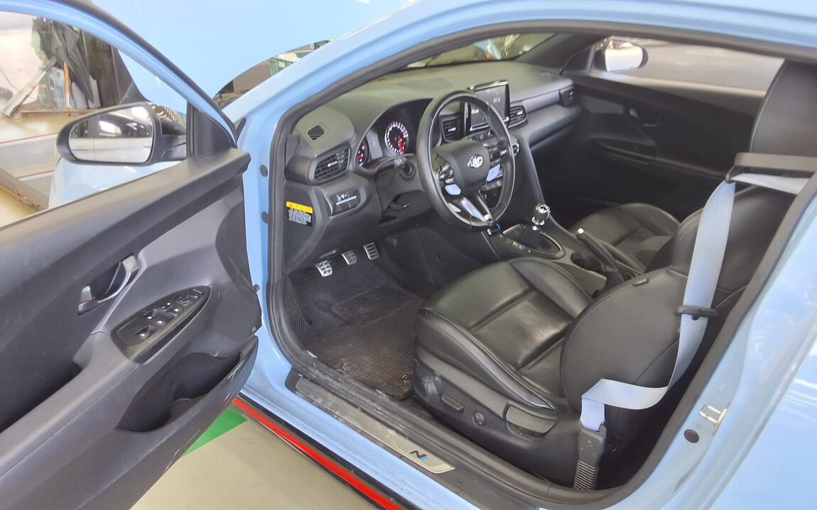 HYUNDAI VELOSTER N 2.0 N PERFORMANCE 2020 - zdjęcie 10