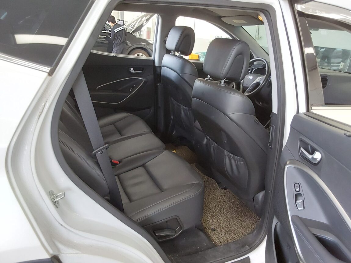 HYUNDAI SANTA FE THE PRIME DIESEL R2.0 2WD VALUE PLUS 2018 - zdjęcie 13