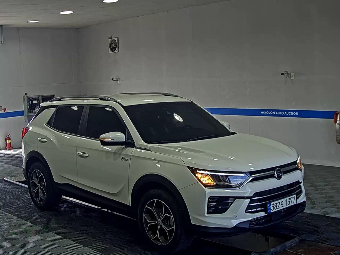 KG MOBILITY (SSANGYONG) ALL NEW KORANDO 1.5 GASOLINE 2WD C5 PLUS 2023 - zdjęcie 3