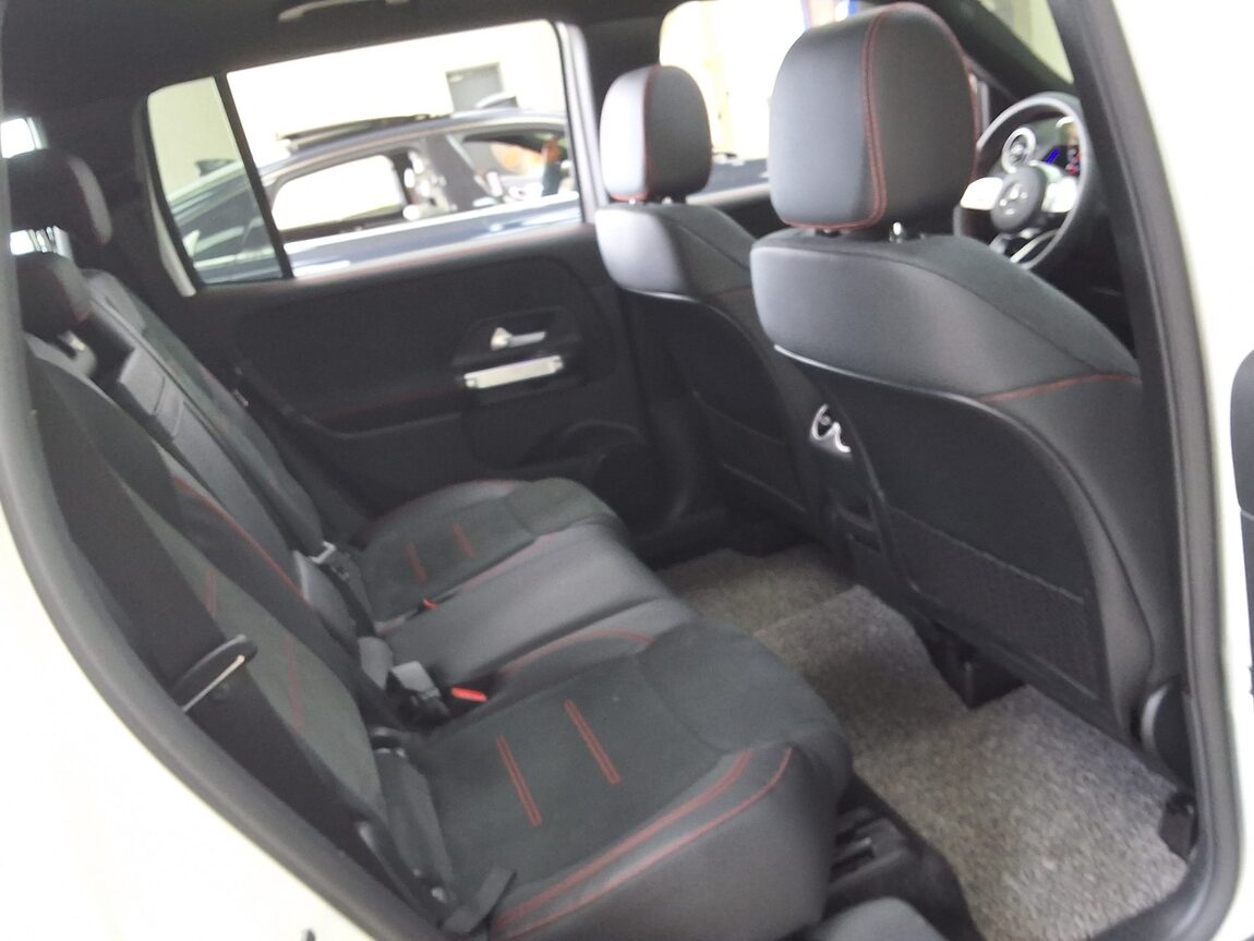 MERCEDES-BENZ GLB-CLASS GLB 250 4MATIC 2023 - zdjęcie 14