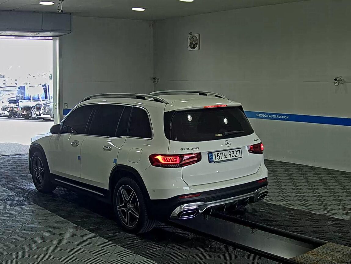 MERCEDES-BENZ GLB-CLASS GLB 250 4MATIC 2023 - zdjęcie 6