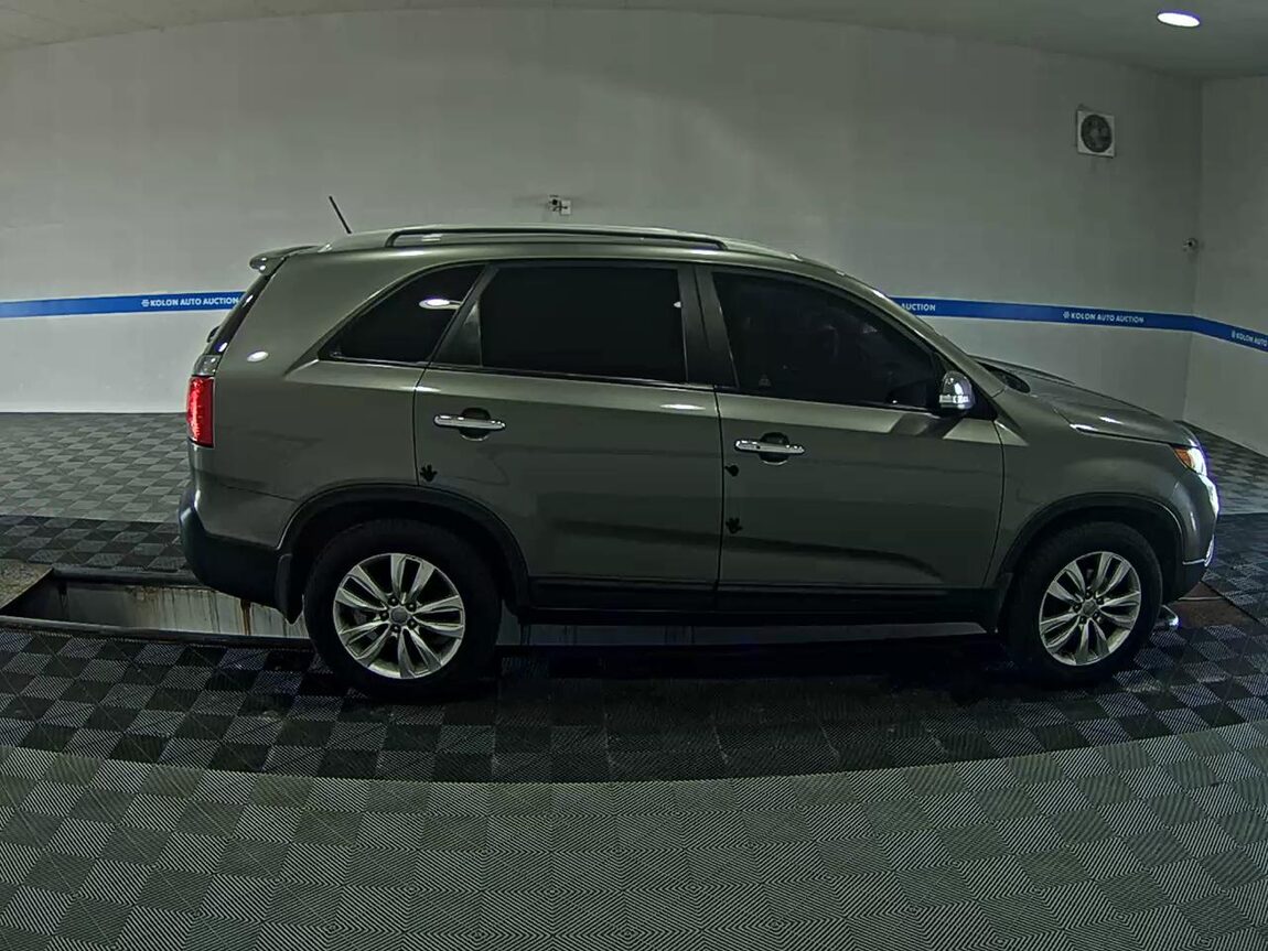 KIA SORENTO R DIESEL 2.0 2WD TLX LUXURY MODEL 2012 - zdjęcie 4