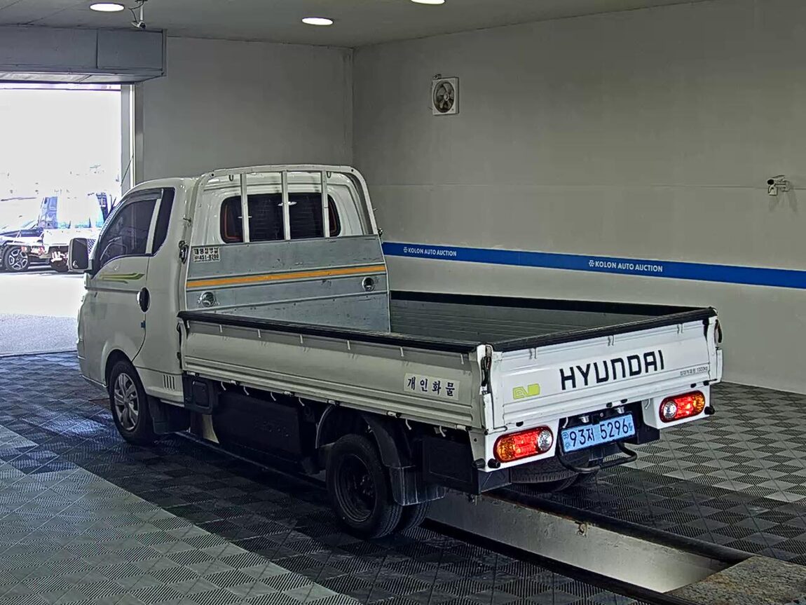 HYUNDAI PORTER II ELECTRIC CARGO PREMIUM SPECIAL 2021 - zdjęcie 6