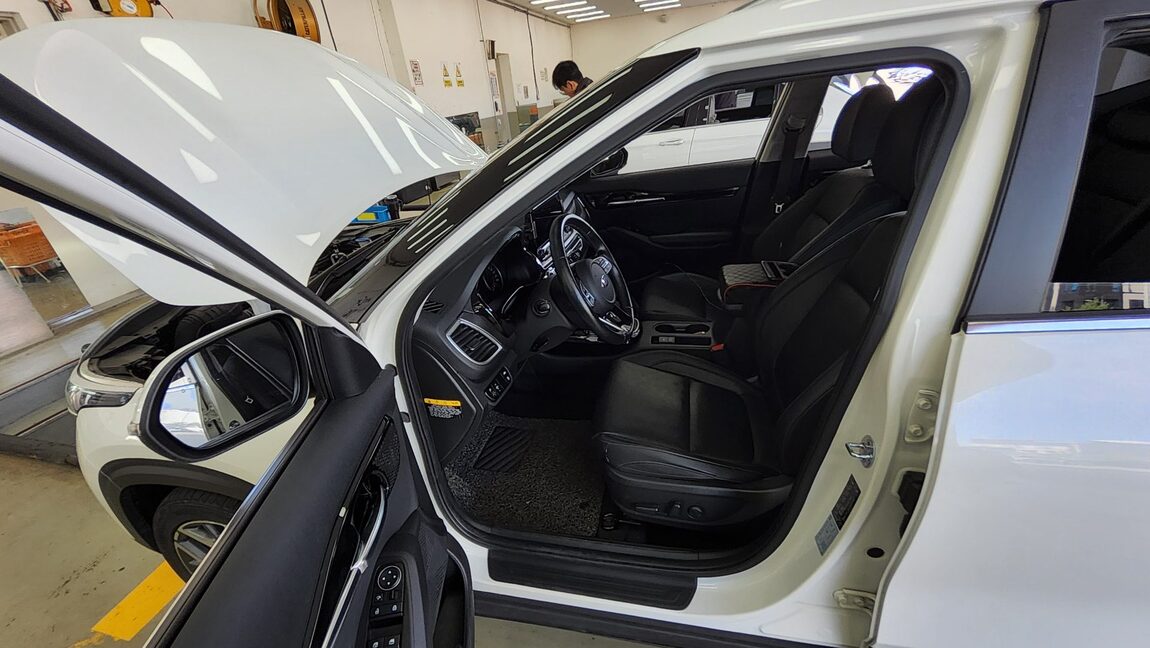 KIA SELTOS 1.6 GASOLINE 2WD NOBLESSE 2020 - zdjęcie 10