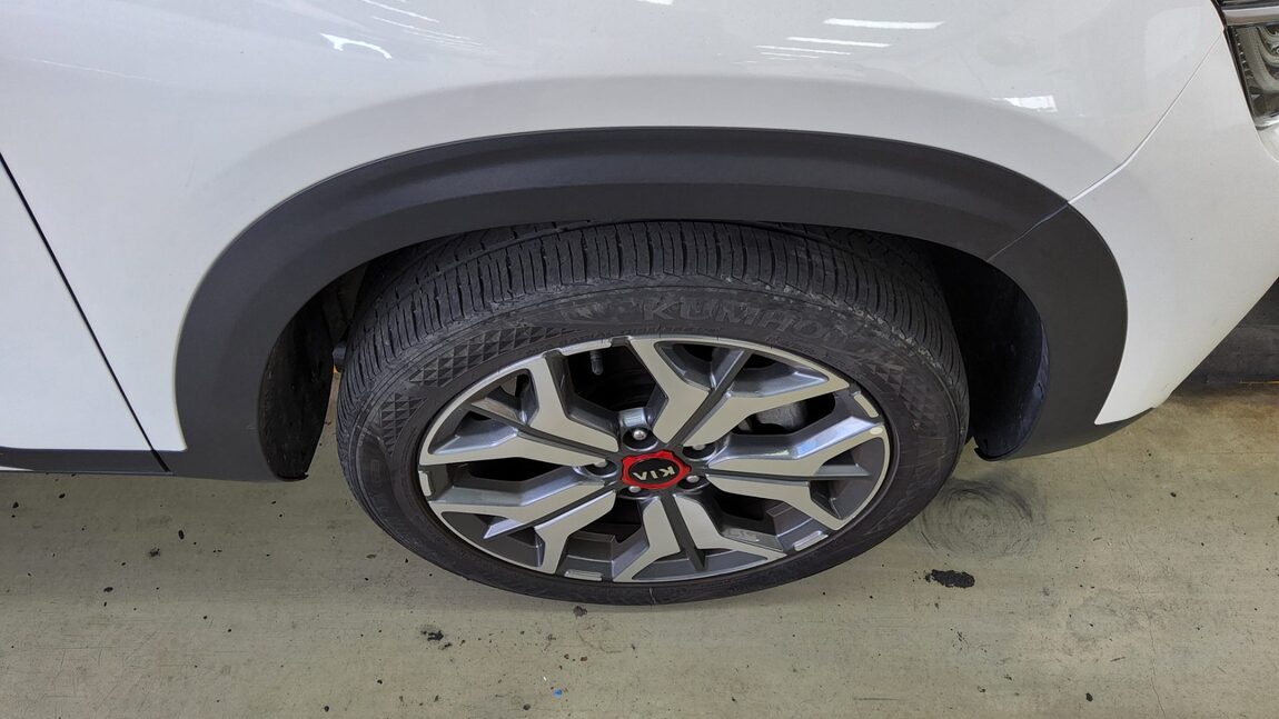 KIA SELTOS 1.6 GASOLINE 2WD NOBLESSE 2020 - zdjęcie 25